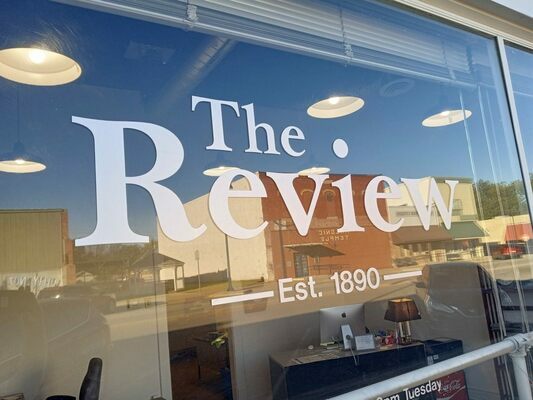 The Marlow Review, established in 1890, is a weekly newspaper serving readers in Marlow, Central High, Bray and Doyle communities, and also Duncan and other areas in Stephens County. Located at 316 W. Main. Marlow, OK