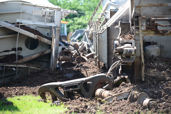 Toppled train cars, parts and dirt along the railroad tracks between Railroad St. and 1st Street on the north end of Marlow. Photo by Toni Hopper/The Marlow Review
